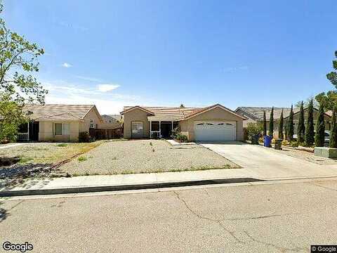 Cambridge, ADELANTO, CA 92301
