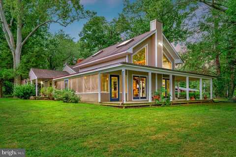 Wood Landing, FREDERICKSBURG, VA 22405