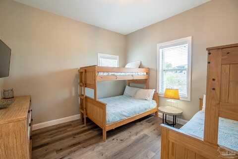 Ariola, GULF BREEZE, FL 32561