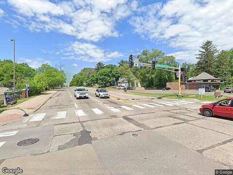 White Bear, SAINT PAUL, MN 55109