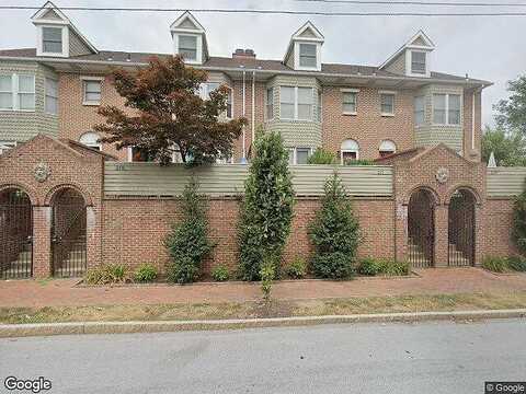 Chestnut, WEST CHESTER, PA 19380