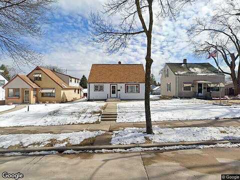 35Th, MILWAUKEE, WI 53221