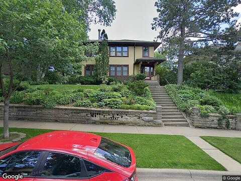 Fairmount, SAINT PAUL, MN 55105