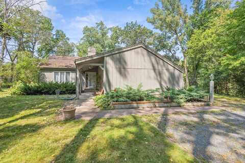 Robb Farm, SAINT PAUL, MN 55127