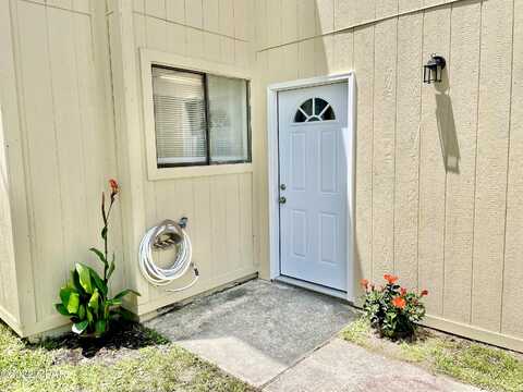 Debra, PANAMA CITY, FL 32405