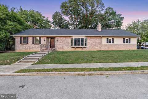 Oak, HANOVER, PA 17331