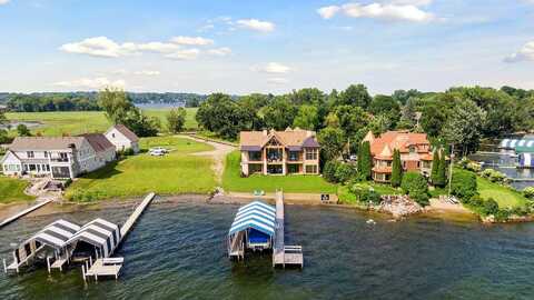 Enchanted, MOUND, MN 55364