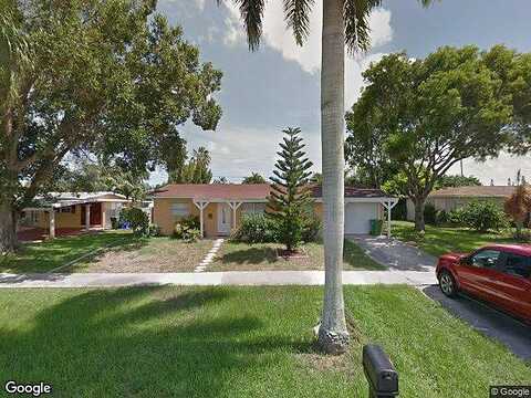 Greenbrier, LAKE WORTH, FL 33461
