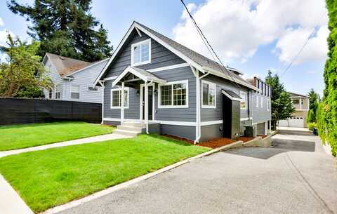61St, SEATTLE, WA 98178