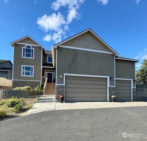 76Th, YAKIMA, WA 98908