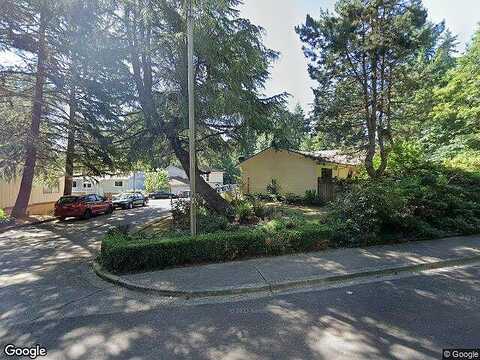 122Nd, KIRKLAND, WA 98034