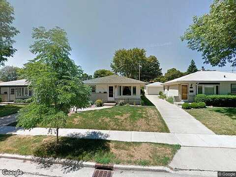93Rd, MILWAUKEE, WI 53227