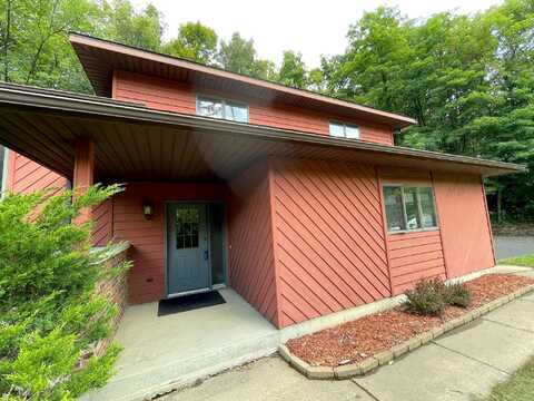 Michaelwood, WINONA, MN 55987