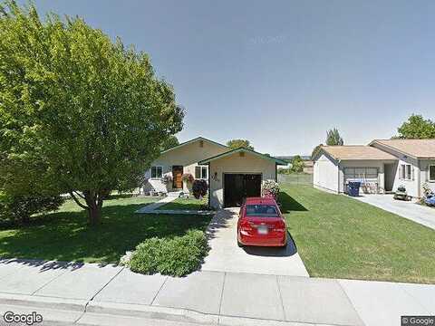 Delphine, ELLENSBURG, WA 98926