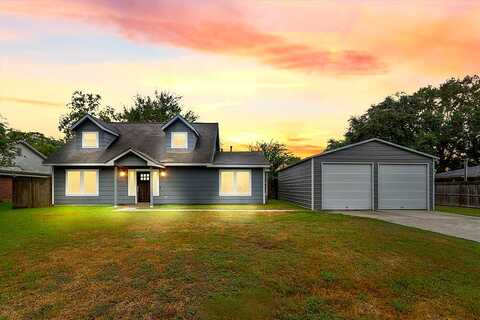 Courtney, HIGHLANDS, TX 77562