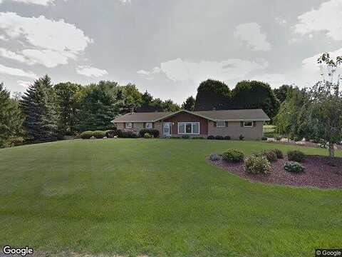 East, OREFIELD, PA 18069