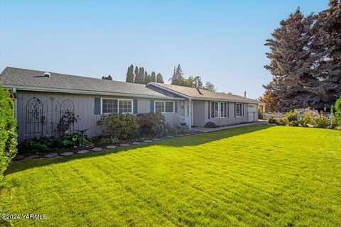 Maddox, NACHES, WA 98937