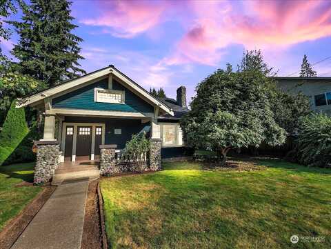 Pine, SNOHOMISH, WA 98290