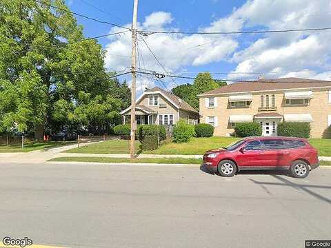 Kinnickinnic, SAINT FRANCIS, WI 53235