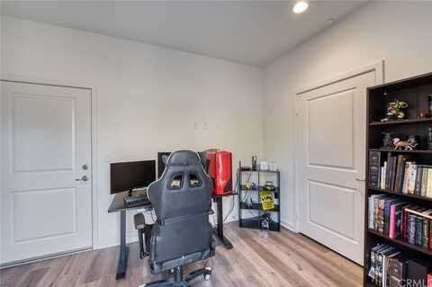 Savanna, ANAHEIM, CA 92804