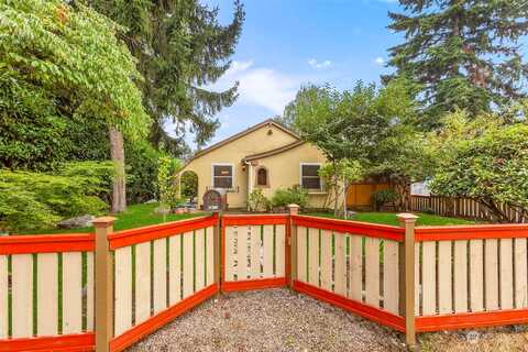 19Th, BREMERTON, WA 98312