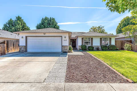 Andrew, MEDFORD, OR 97501