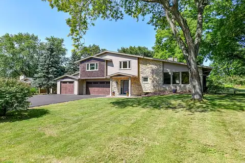Hawthorne, MUSKEGO, WI 53150