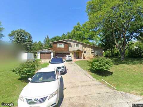 Hawthorne, MUSKEGO, WI 53150