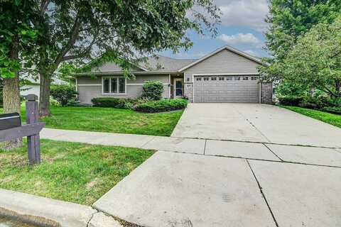 Hoel, STOUGHTON, WI 53589