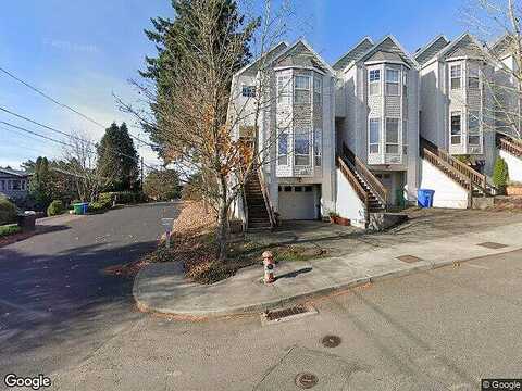 18Th, PORTLAND, OR 97239