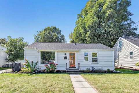 Hickory Hill, GREEN BAY, WI 54304
