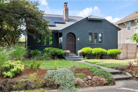 Clarendon, PORTLAND, OR 97203