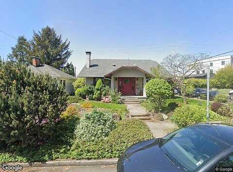 61St, PORTLAND, OR 97213