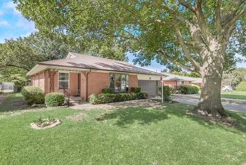 San Medina, DALLAS, TX 75228