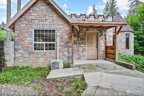 18Th, OLYMPIA, WA 98501