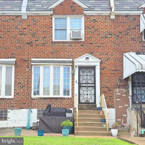 30Th, PHILADELPHIA, PA 19145