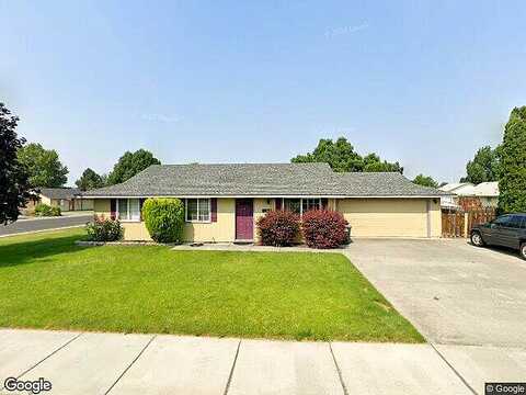 Bobbi, MOSES LAKE, WA 98837