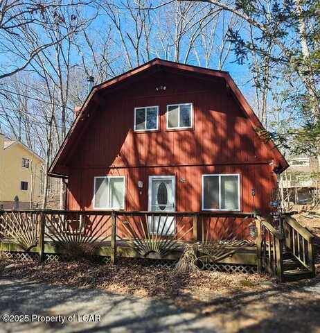 Saunders, BUSHKILL, PA 18324