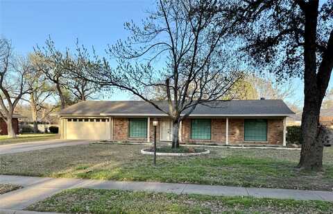 Cresthaven, PANTEGO, TX 76013