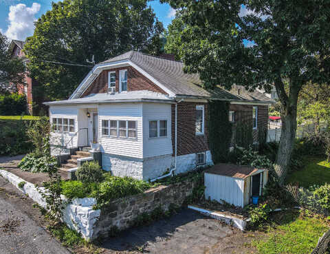 Walnut, FREELAND, PA 18224