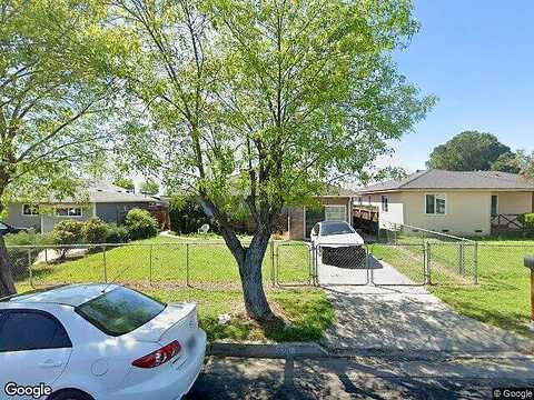 Dellavalle, MADERA, CA 93638
