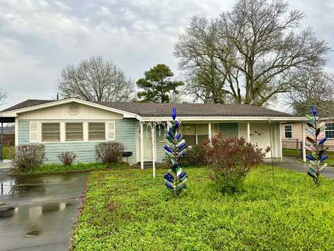 6Th, PORT NECHES, TX 77651