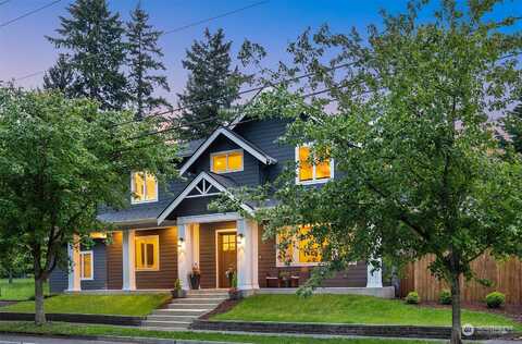 132Nd, KIRKLAND, WA 98033