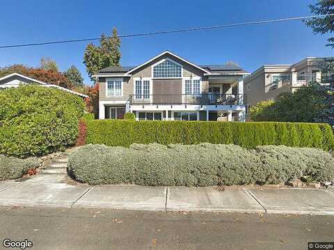 8Th, KIRKLAND, WA 98033
