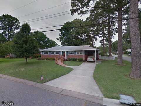 Andrea, NORFOLK, VA 23518
