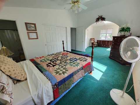 33Rd, REDMOND, OR 97756