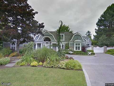 31St, CLYDE HILL, WA 98004