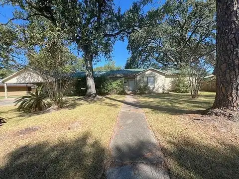 Zavalla, BEAUMONT, TX 77705