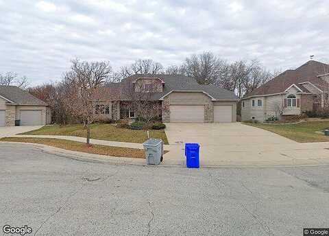 Jade, ROCHESTER, MN 55906