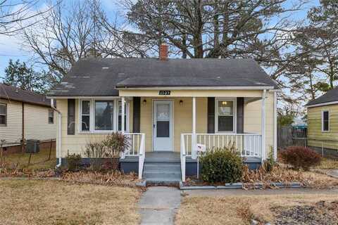 Hoover, CHESAPEAKE, VA 23324